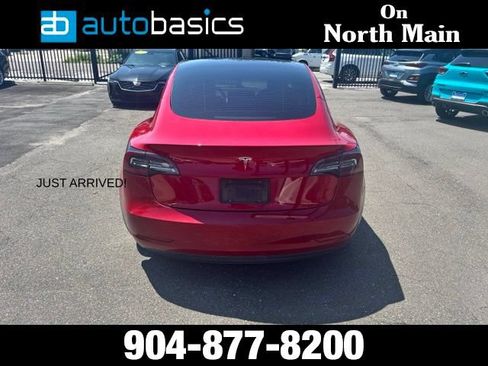 Used 2022 Tesla Model 3 RWD image 5