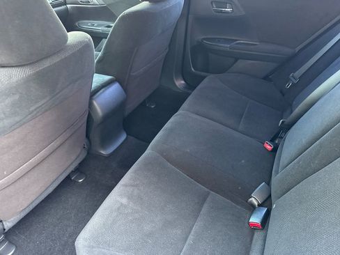 Used 2013 Honda Accord LX image 5