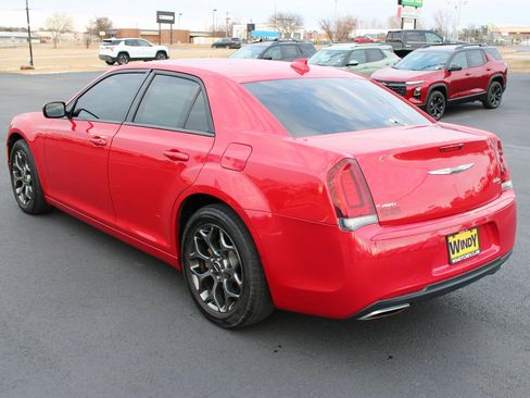 Used 2017 Chrysler 300 S image 6