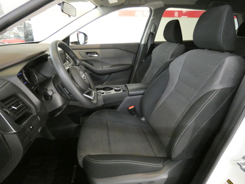 Used 2023 Nissan Rogue SV AWD/4WD image 8