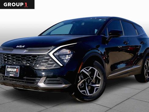 Certified 2023 Kia Sportage LX image 1