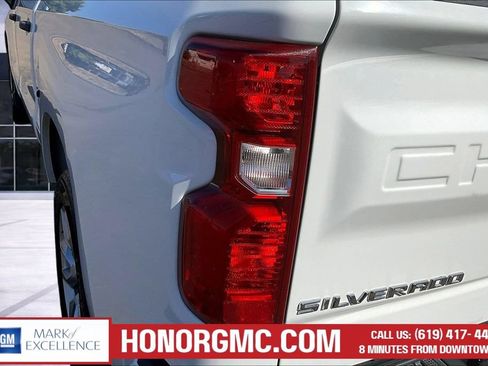 Used 2022 Chevrolet Silverado 1500 Custom RWD image 24