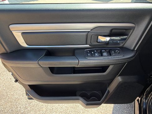 Used 2024 RAM 1500 Classic Warlock w/ Electronics Group AWD/4WD image 14