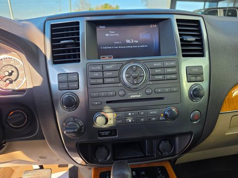 Used 2014 Nissan Armada Platinum w/ Platinum Reserve Package image 28