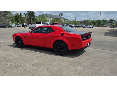 Used 2023 Dodge Challenger SRT Hellcat RWD image 6