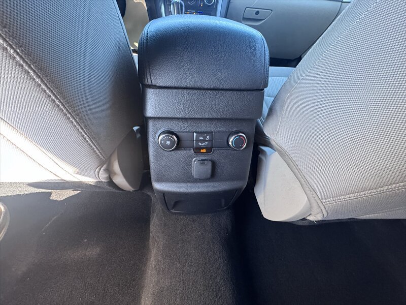 Used 2018 Ford Explorer 4WD image 16