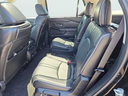 Certified 2023 Honda Pilot Elite image 37