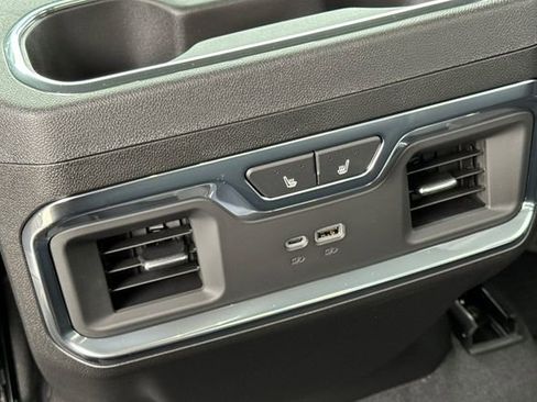 New 2026 GMC Sierra 1500 SLT w/ SLT Premium Package AWD/4WD image 14