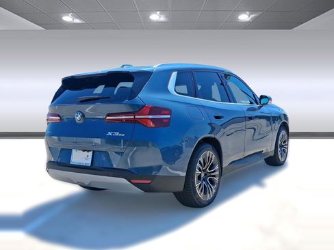 Used 2026 BMW X3 xDrive30 w/ Premium Package image 7