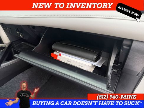 Used 2013 Toyota RAV4 Limited image 38