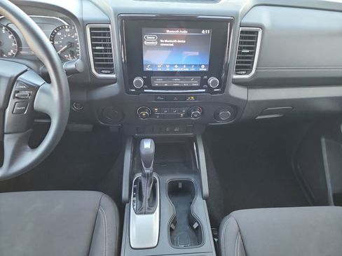 Used 2023 Nissan Frontier SV image 25