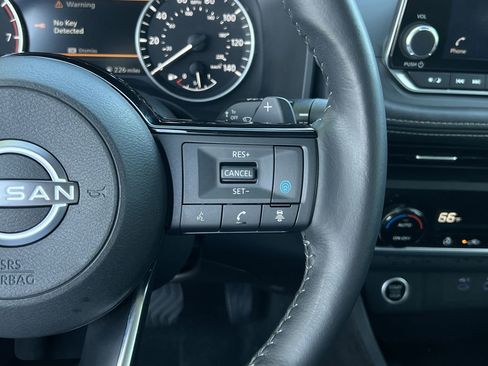 Certified 2023 Nissan Rogue SV w/ SV Premium B Package image 11