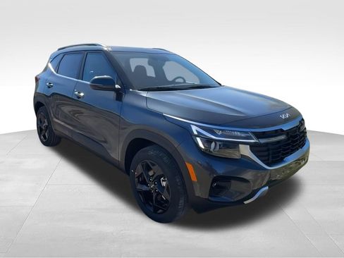 New 2026 Kia Seltos EX w/ EX Sunroof Package AWD/4WD image 2
