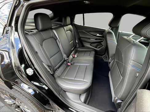 New 2026 Buick Envista Sport Touring w/ Convenience I Package FWD image 11