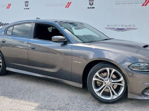 Certified 2022 Dodge Charger R/T image 3