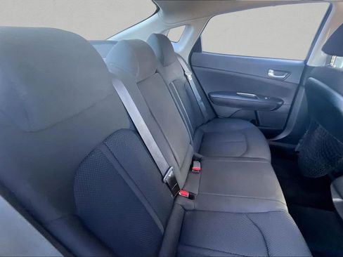 Used 2019 Kia Optima LX image 21