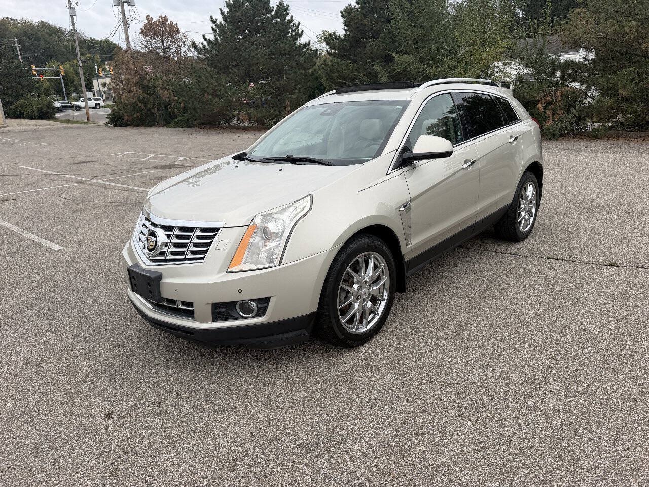 Used 2013 Cadillac SRX Performance w/ Driver Awareness Package FWD image 1