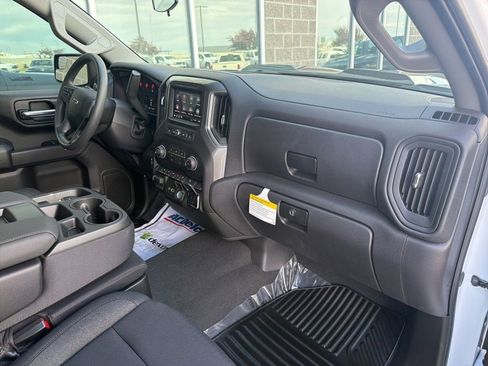 New 2026 Chevrolet Silverado 1500 Custom Trail Boss AWD/4WD image 33