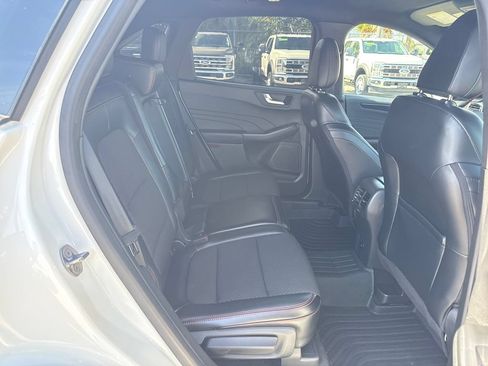 Used 2024 Ford Escape ST-Line w/ Tech Pack #1 FWD image 28