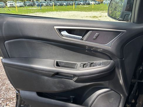 Used 2024 Ford Edge SEL image 20