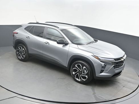 New 2026 Chevrolet Trax RS w/ Driver Confidence Package image 38