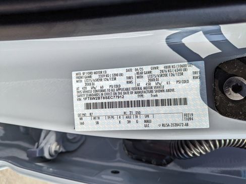 New 2025 Ford F250 Lariat w/ Lariat Ultimate Package image 45