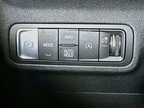 Used 2026 GMC Terrain Elevation w/ Elevation Premium Package AWD/4WD image 10