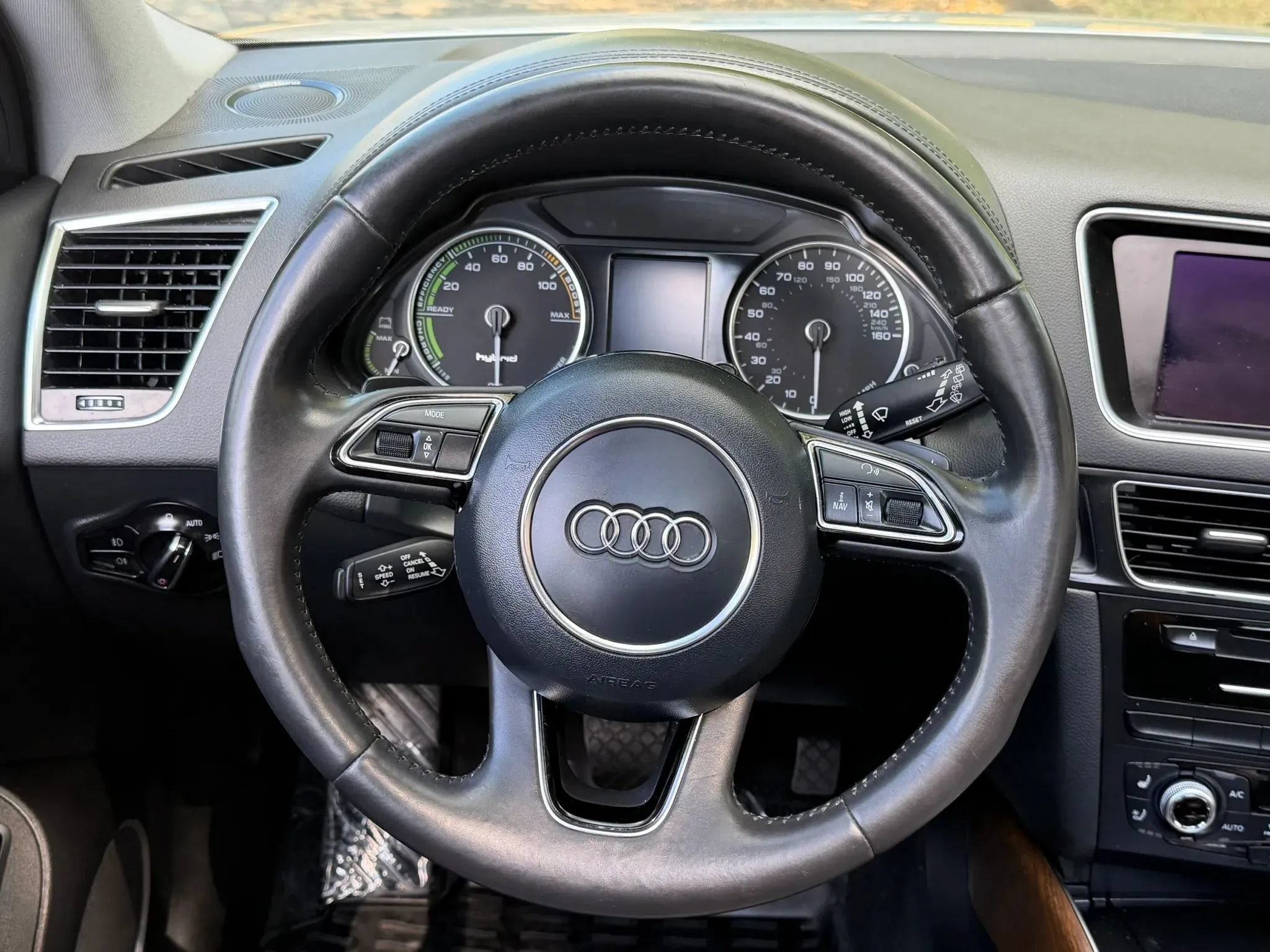Used 2013 Audi Q5 2.0T Prestige AWD/4WD image 29