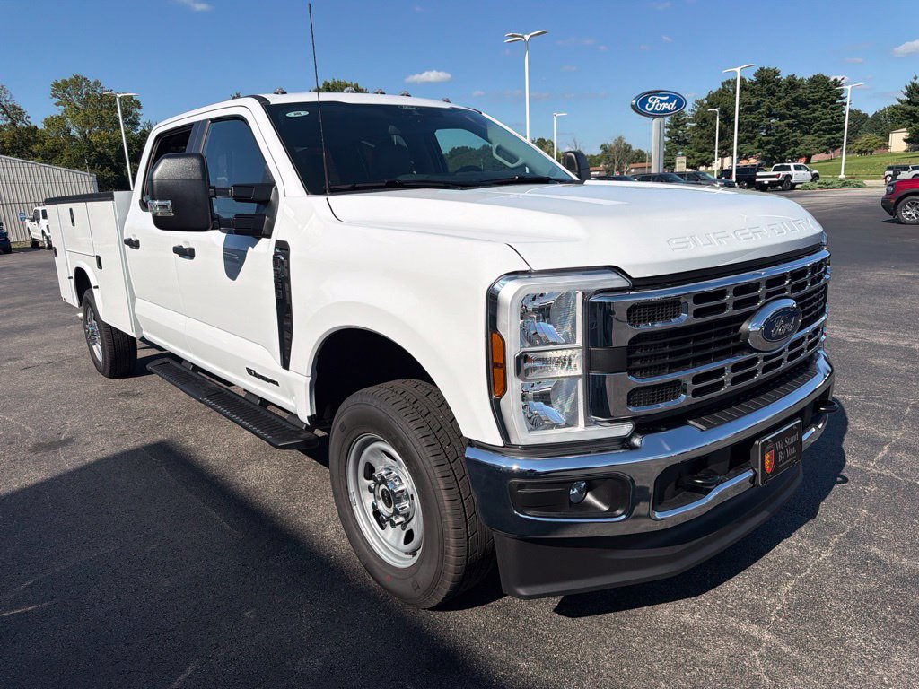 New 2026 Ford F350 XL w/ XL Chrome Package AWD/4WD image 7