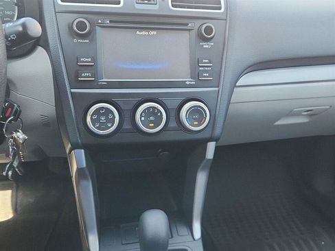 Used 2018 Subaru Forester 2.5i w/ Alloy Wheel Package AWD/4WD image 12