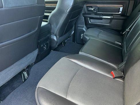 Used 2015 RAM 1500 Laramie w/ Convenience Group AWD/4WD image 12