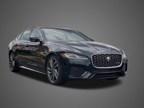 New 2024 Jaguar XF R-Dynamic SE image 3