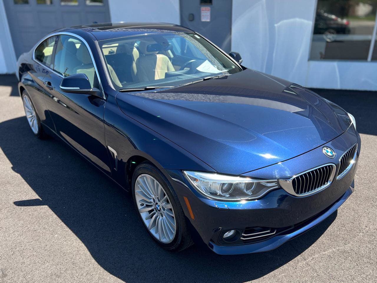 Used 2014 BMW 435i xDrive Coupe AWD/4WD image 6