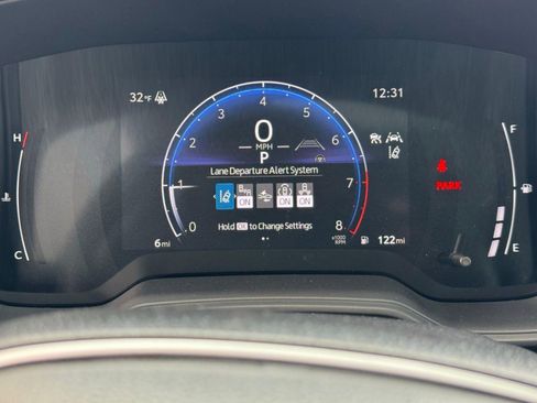 Used 2026 Toyota Corolla Cross LE w/ Moonroof Package image 22