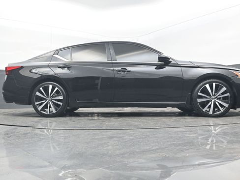 Used 2021 Nissan Altima 2.5 SR image 31