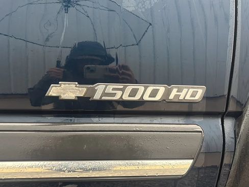 Used 2006 Chevrolet Silverado 1500 LT AWD/4WD image 9