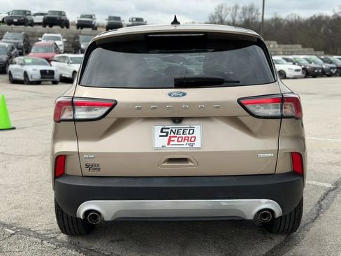Used 2020 Ford Escape SE FWD image 6