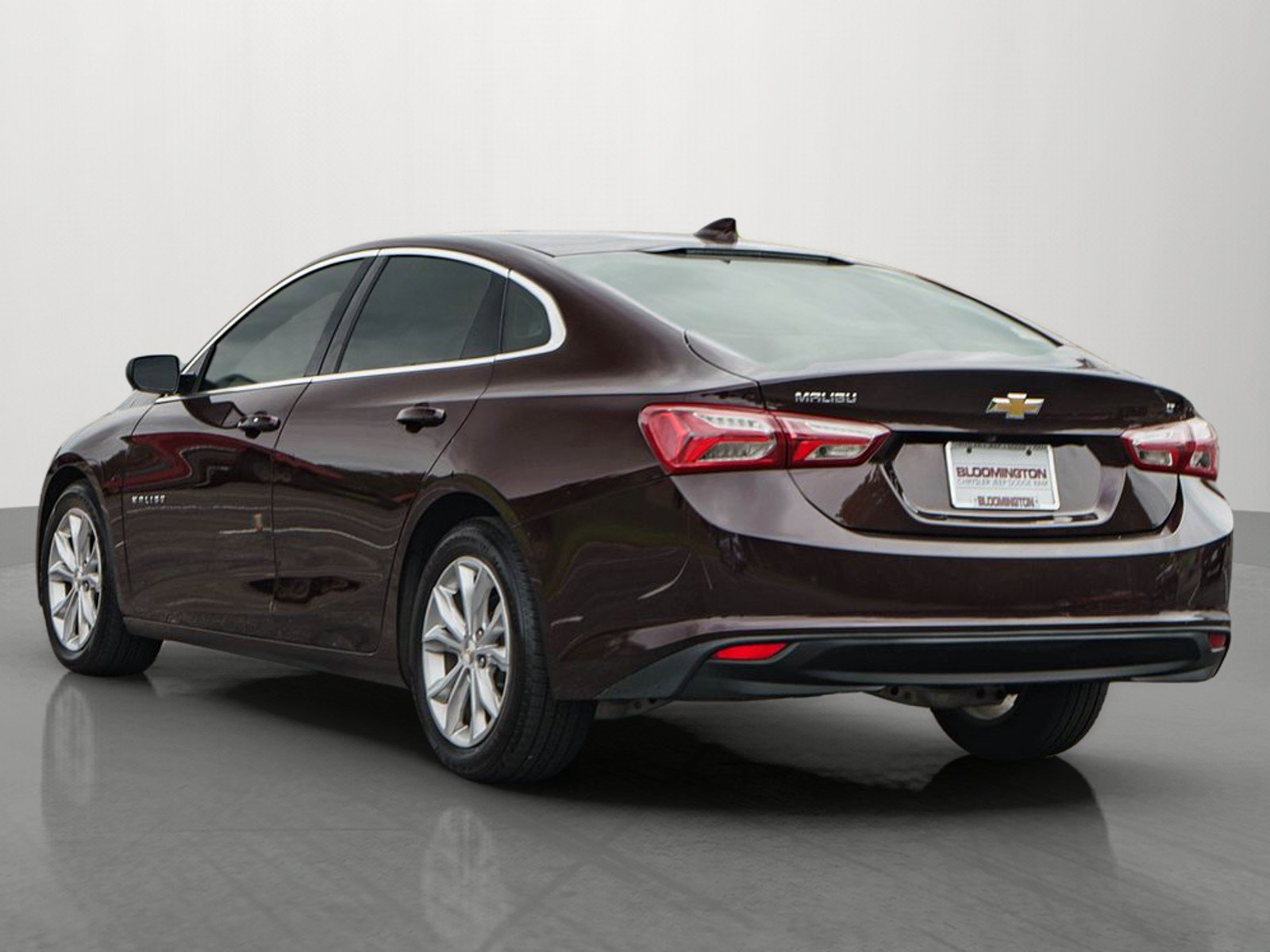 Used 2021 Chevrolet Malibu LT FWD image 5