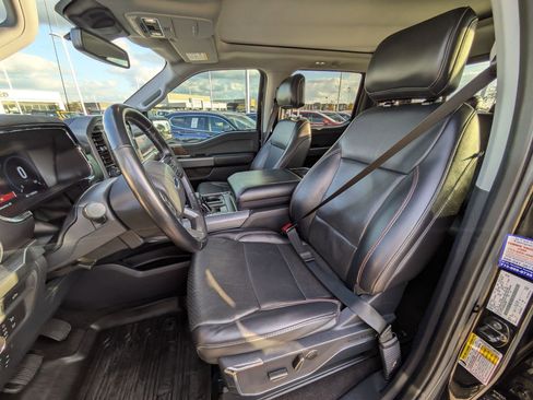 Used 2021 Ford F150 Lariat image 16