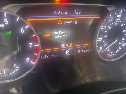 Used 2023 Nissan Sentra SR w/ Midnight Edition Package image 22