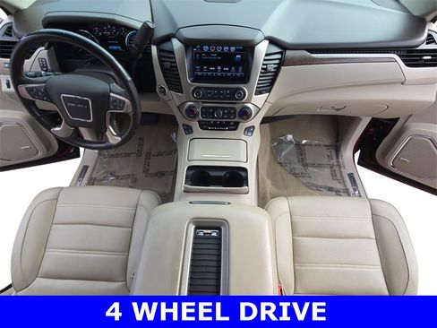 Used 2018 GMC Yukon Denali w/ Denali Ultimate Package image 9