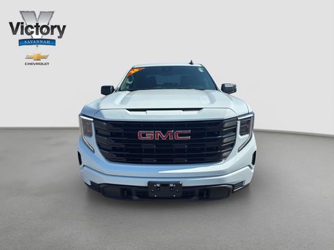 Used 2026 GMC Sierra 1500 Pro w/ Graphite Edition AWD/4WD image 5