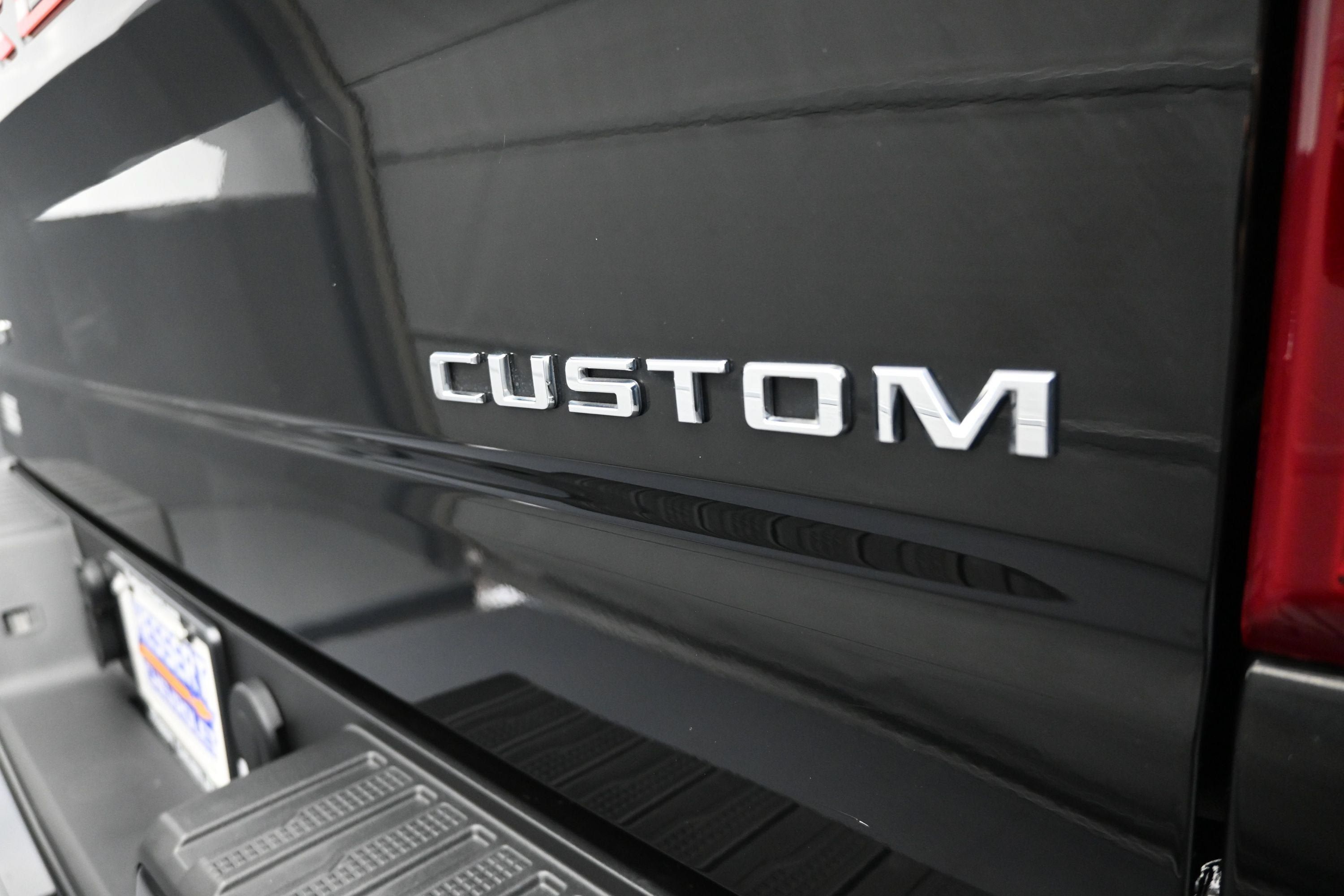 Used 2021 Chevrolet Silverado 1500 Custom AWD/4WD image 35