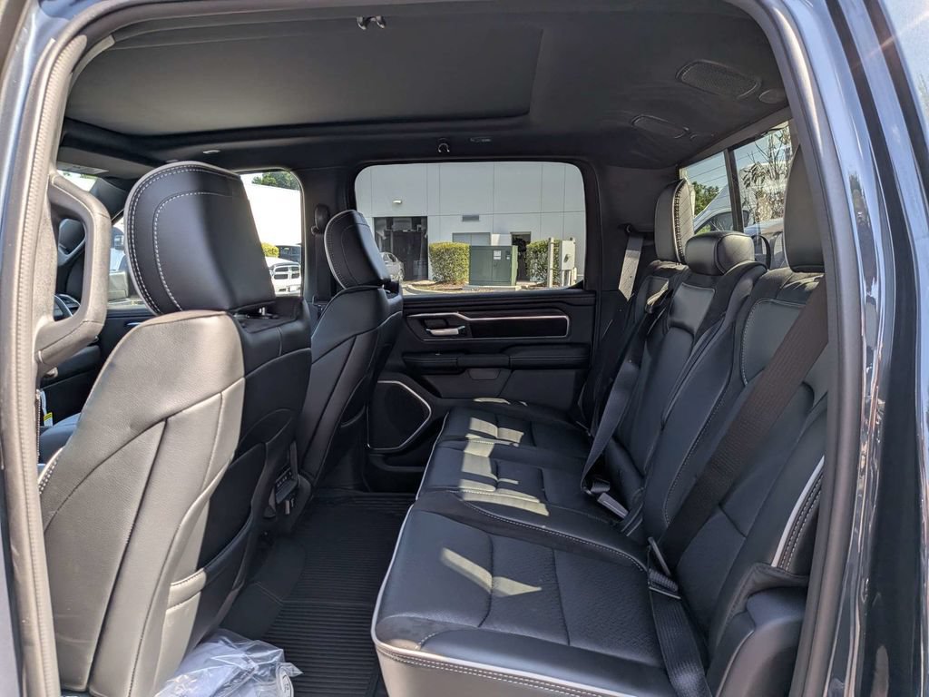 New 2026 RAM 1500 Laramie w/ Laramie Preferred Package AWD/4WD image 14