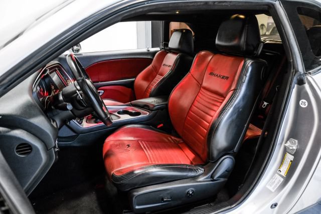 Used 2015 Dodge Challenger R/T Plus RWD image 29