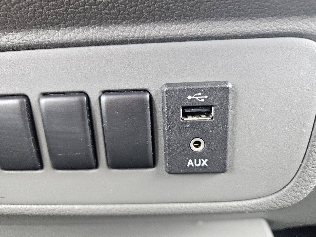 Used 2019 Nissan NV 1500 S RWD image 35