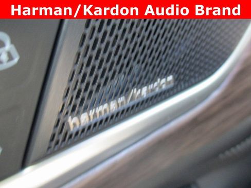 Used 2024 Volkswagen Atlas SEL Premium R-Line image 17