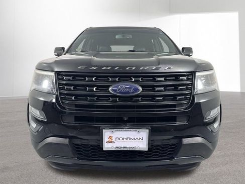 Used 2017 Ford Explorer Sport w/ Equipment Group 401A AWD/4WD image 27