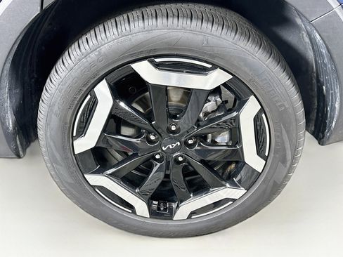 Used 2025 Kia Telluride S AWD/4WD image 11