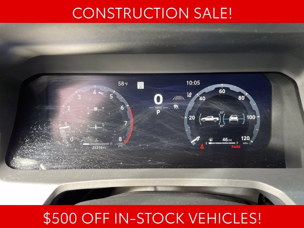 Used 2025 Toyota Tacoma Limited AWD/4WD image 35